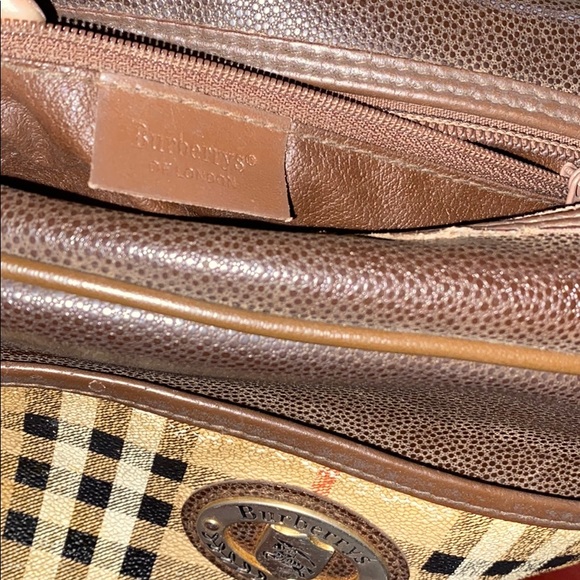 Burberry handbag - Picture 3 of 4